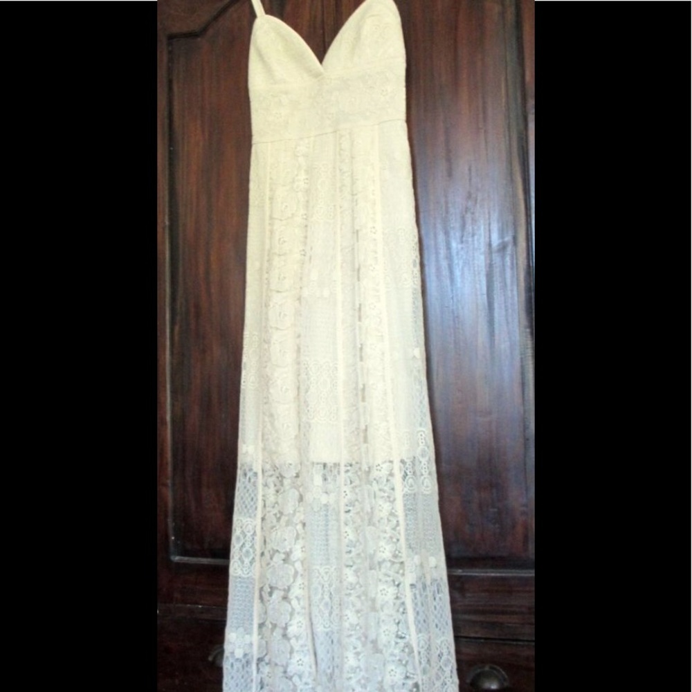 🌸 Peasant style boho chic lace maxi Sz L